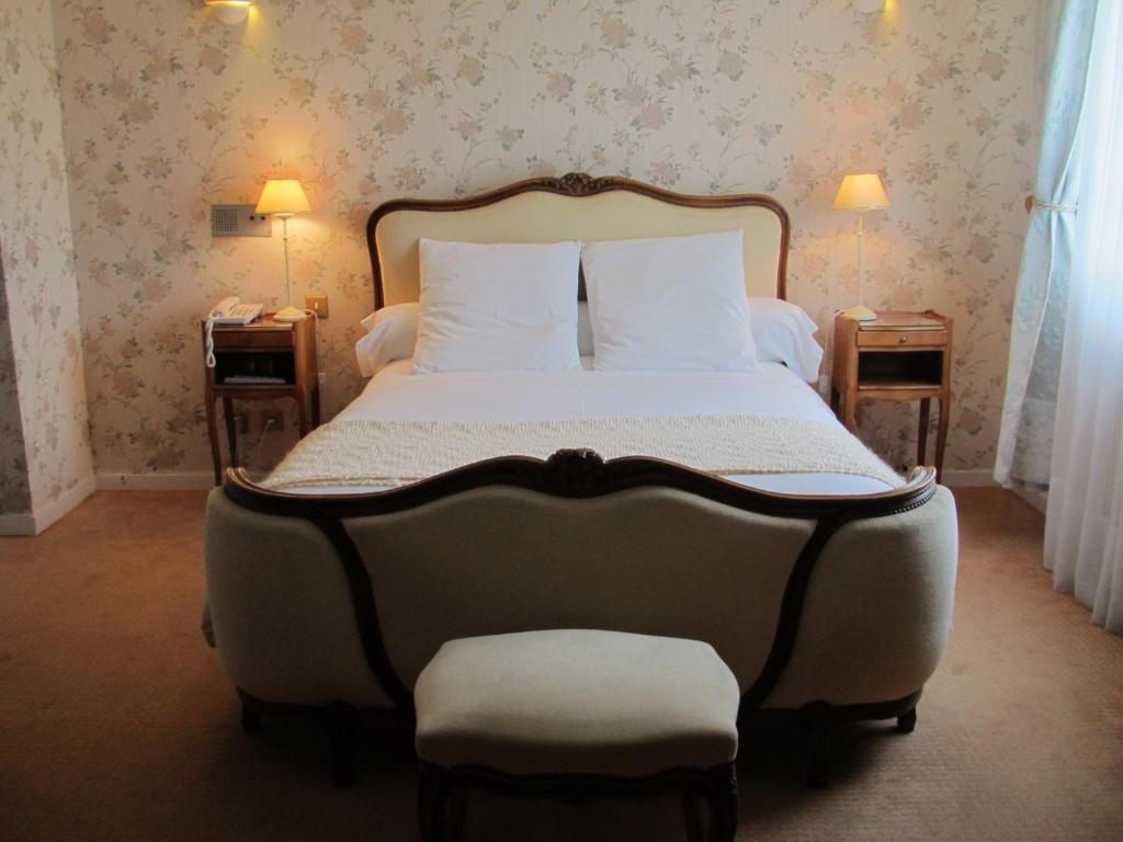 Chateau Beau Jardin Gaillan-en-Médoc Room photo